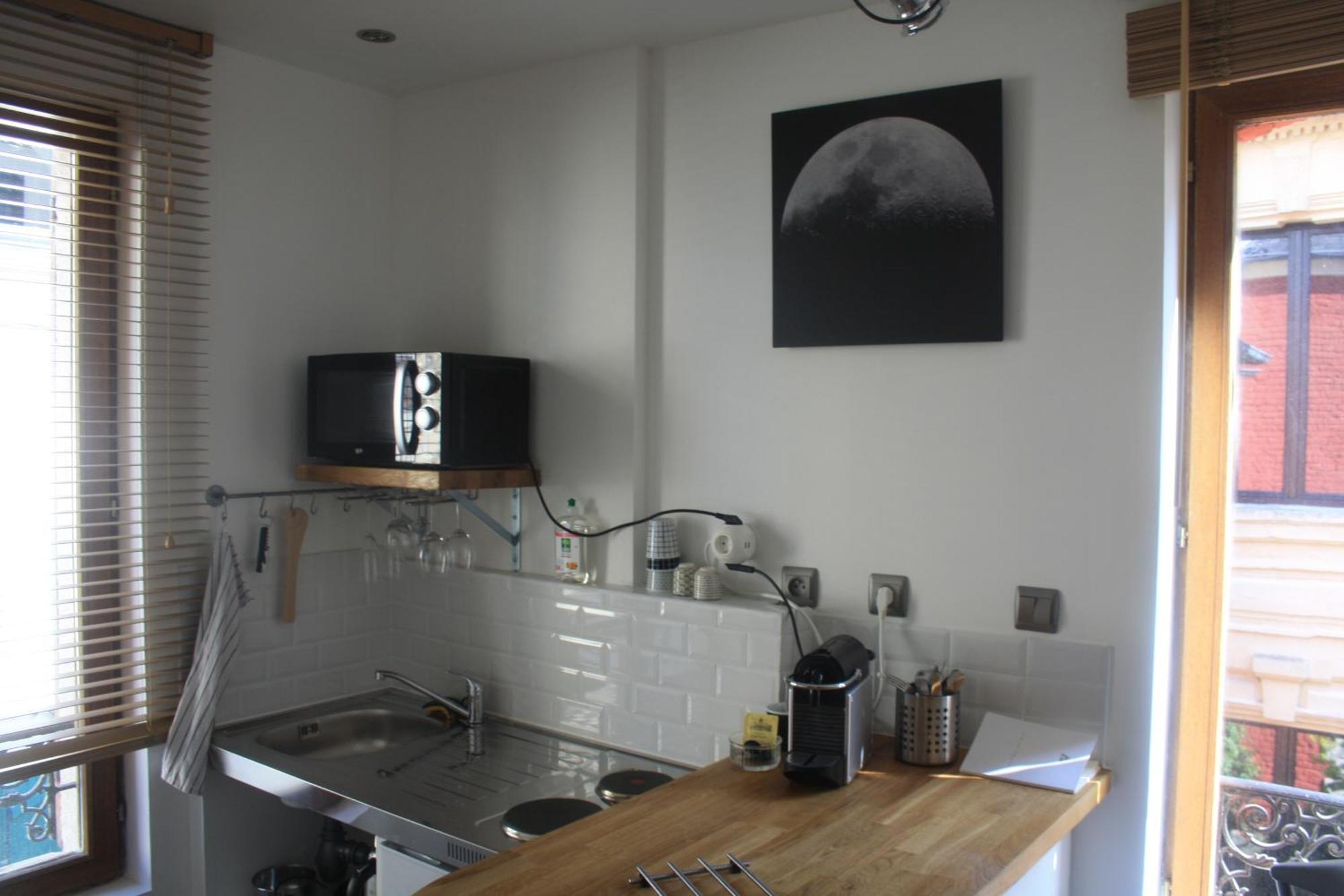 Le Refuge Des Cordeliers Apartment Laon Ruang foto