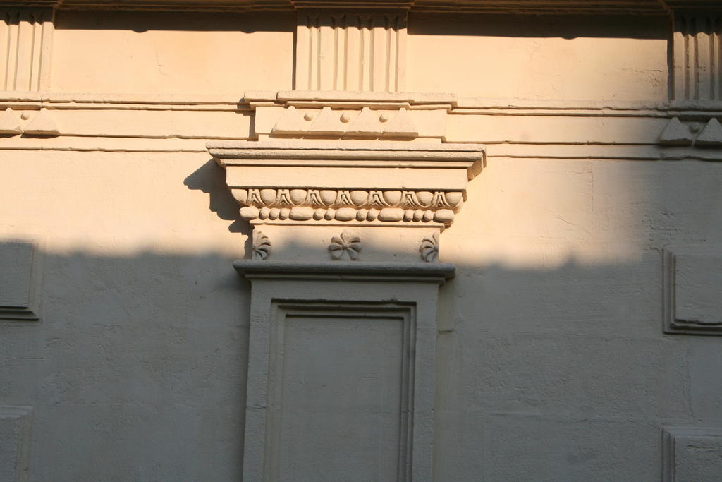 Le Refuge Des Cordeliers Apartment Laon Bagian luar foto